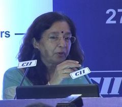 Ms Shikha Sharma, MD & CEO, Axis Bank Ltd. addressing the session on ‘Special Session with Shri Jayant Sinha, Minister of State for Finance, Government of India’